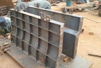 建筑木模板与钢模板相比有什么优势